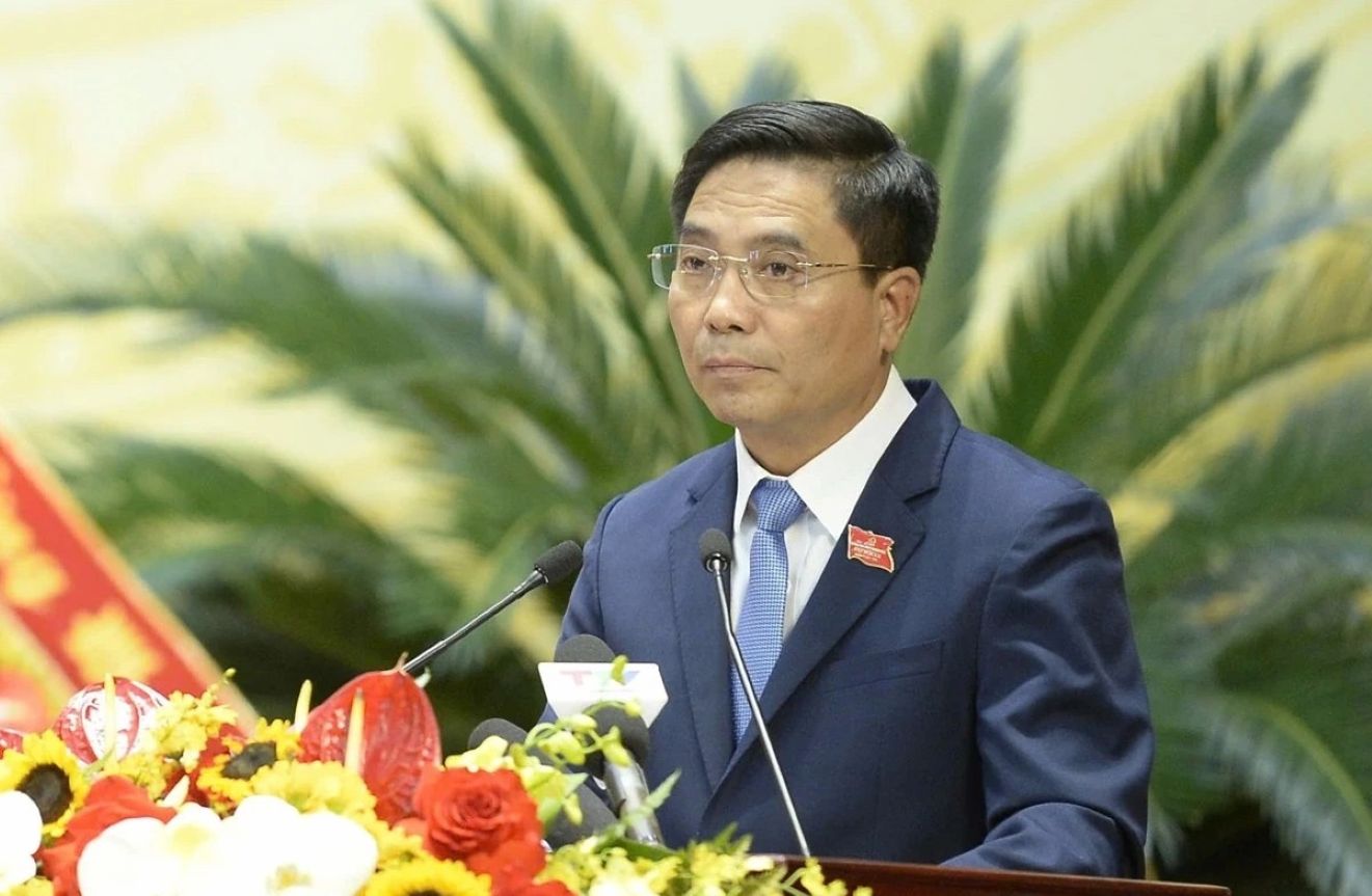Dong chi Nguyen Doan Anh - Uy vien Trung uong Dang, Bi thu Tinh uy Thanh Hoa bao cao tai Dai hoi. Anh: Xuan Hung
