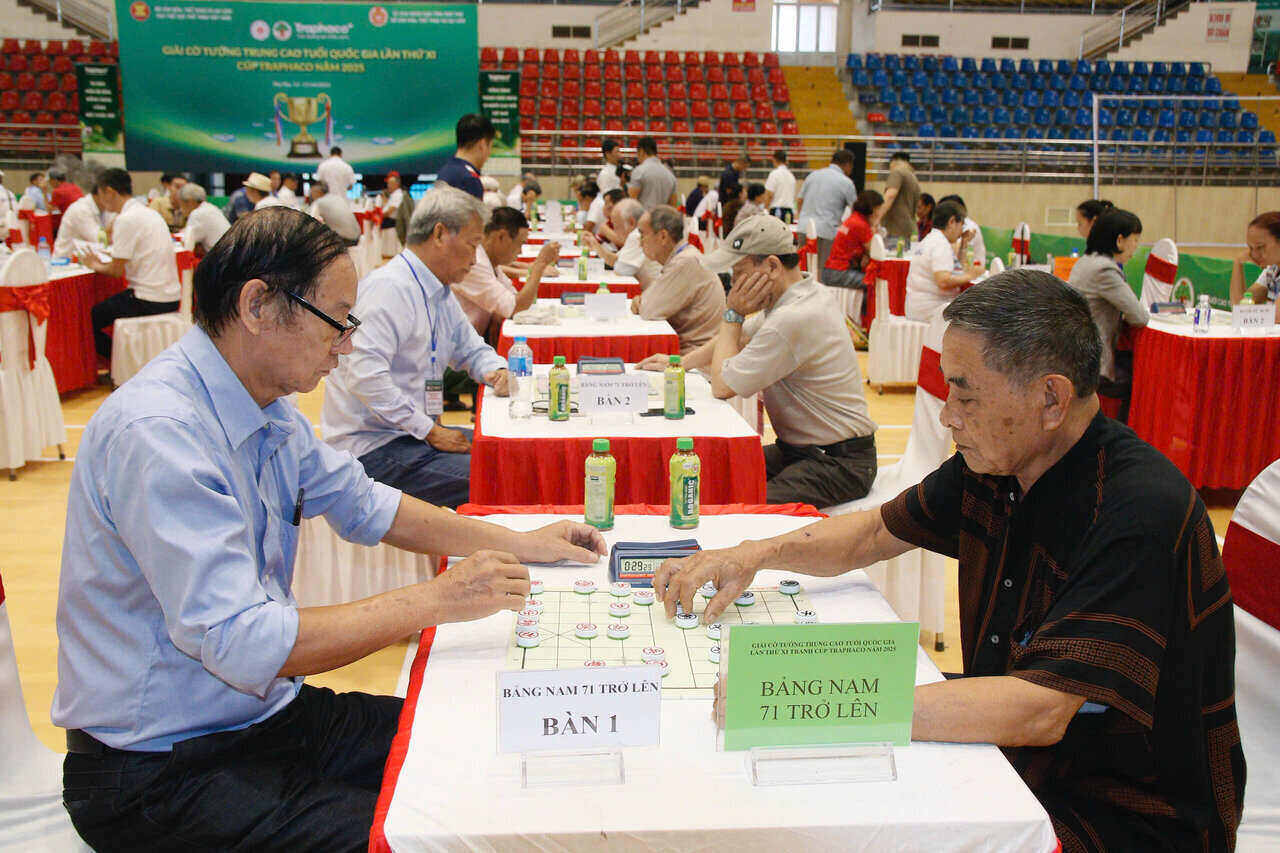 Excitingly, the 11th National Mid- and Senior Flag Award - Traphaco Cup 2025. Photo: Quoc Dai