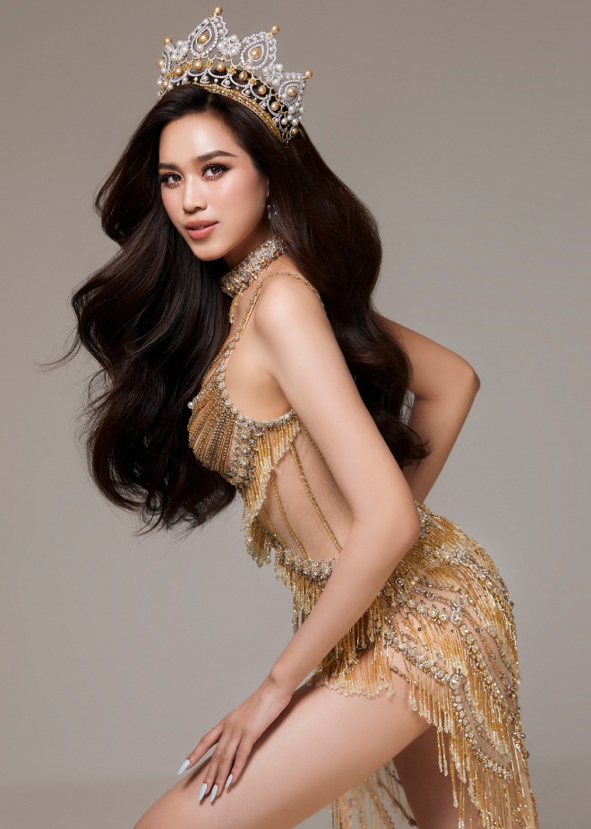 Hoa hau Do Thi Ha kin tieng trong chuyen yeu duong. Anh: Nghe si cung cap