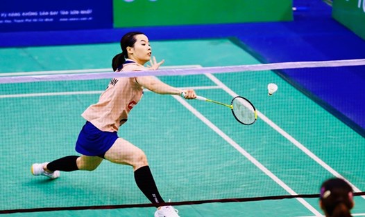 Tay vợt Nguyễn Thùy Linh đang có nguy cơ rời khỏi top 20 thế giới. Ảnh: Thanh Vũ