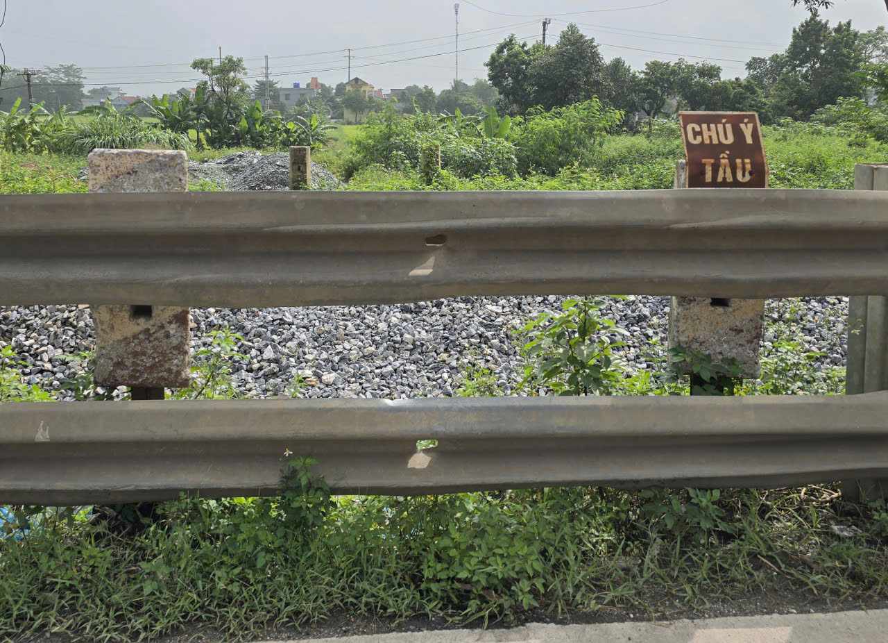 Hien da co 271/499 loi di tu mo qua duong sat tai Ninh Binh da duoc xoa bo. Anh: Nguyen Truong