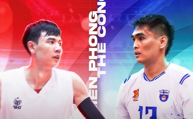 Border Guard and The Cong Tan Cang face off in the final of the national volleyball tournament. Photo: BCVN
