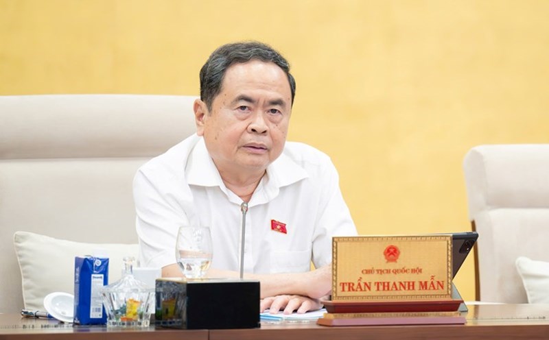 Politburo member and National Assembly Chairman Tran Thanh Man has signed and issued Resolutions No. 105/2025/UBTVQH15 of the 15th National Assembly Standing Committee on the 2026 Legislative Program. Photo: Quochoi.vn