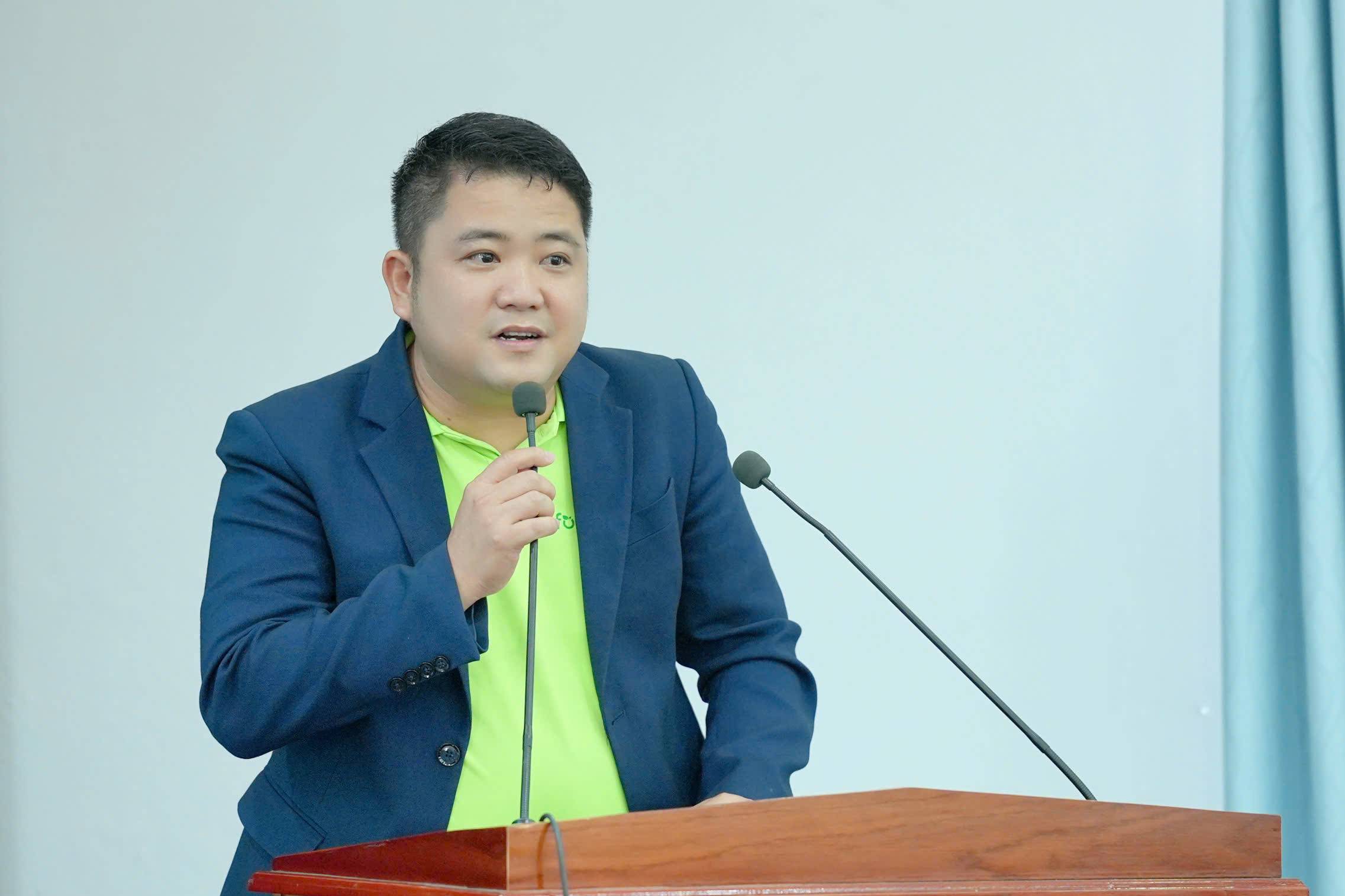 Ong Nguyen Tuan Khoi – Chu tich Mang luoi Ngan hang Thuc pham Viet Nam phat bieu tai hoi nghi. Anh: Ta Quang