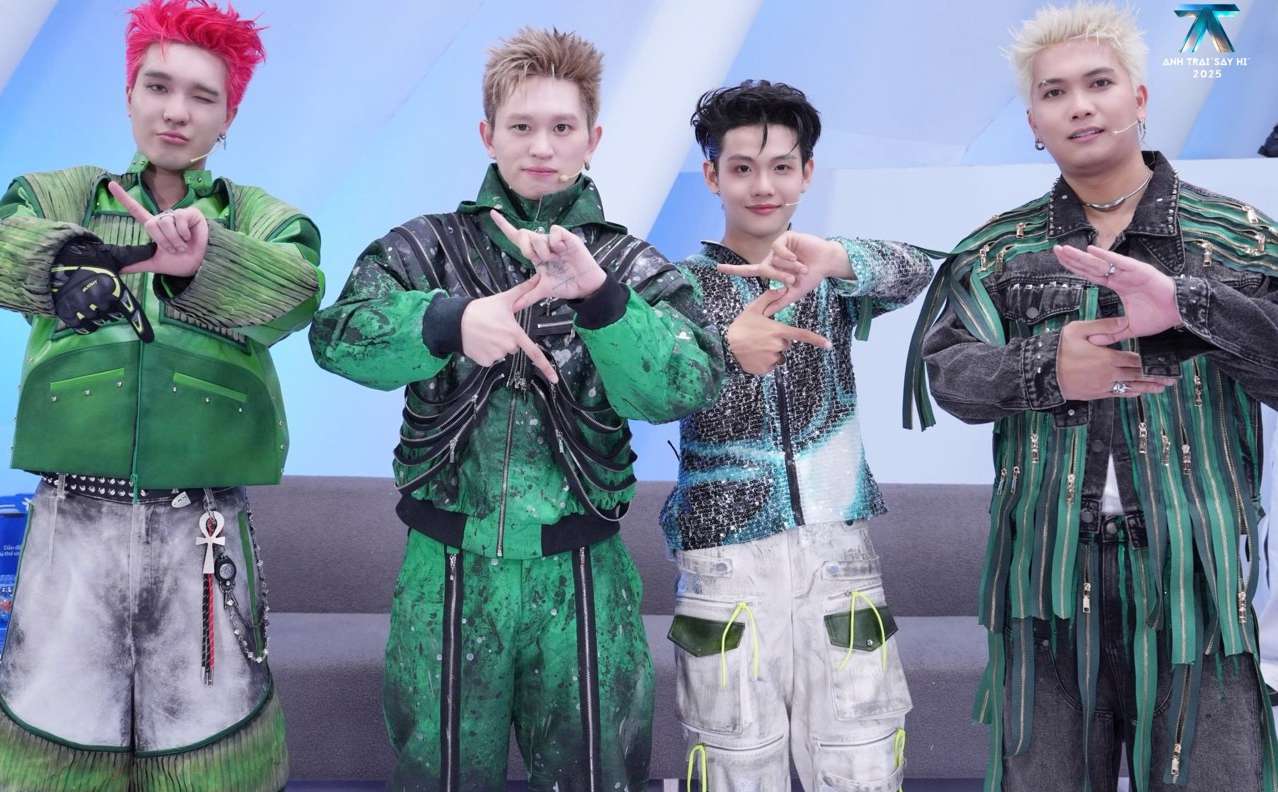 B Rayチームが新しいエピソードの準備をしています。写真:VieON.