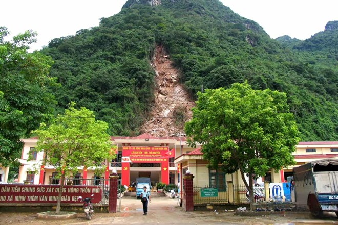Di dời trụ sở làm việc của một xã tại Thái Nguyên do nguy cơ sạt lở