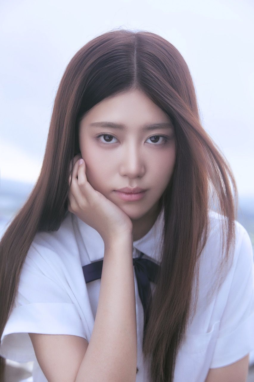 Ca si PiaLinh. Anh: Nghe si cung cap.