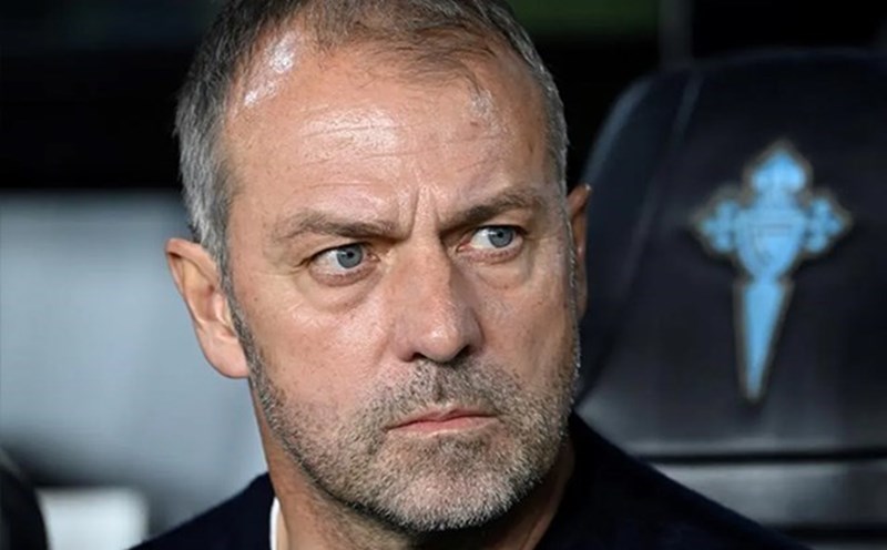 Hansi Flick has a headache due to a storm of injuries ahead of the clash with Real Madrid. Photo: AFP