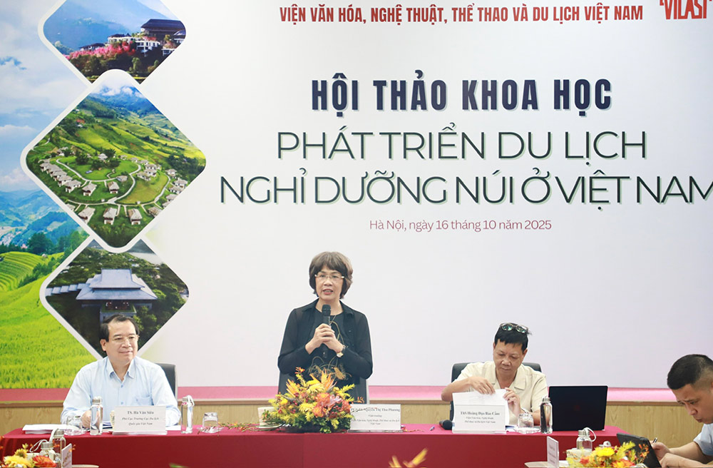 Hoi thao “Phat trien du lich nghi duong nui o Viet Nam” dien ra vao sang 16.10 tai Vien Van hoa, Nghe thuat, The thao va Du lich Viet Nam. Anh: Xuan Truong
