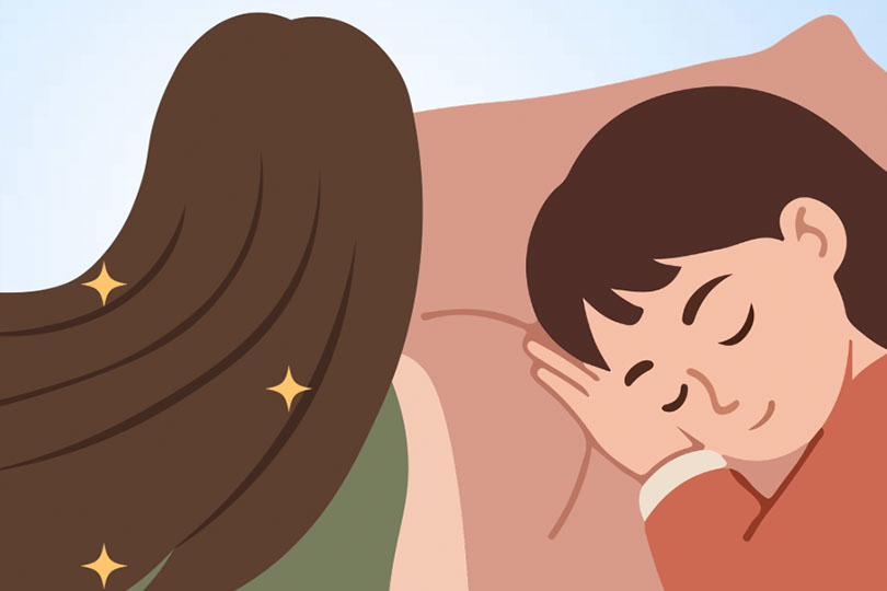 The secret to keeping hair healthy is to choose the right pillowcase. Graphics: Thien Nhan