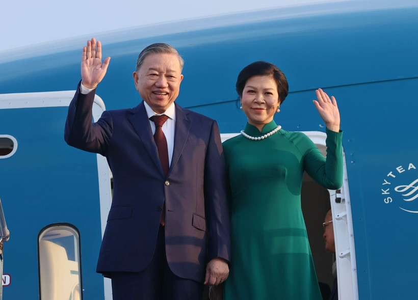 General Secretary To Lam and his wife Ngo Phuong Ly. Photo: VNA