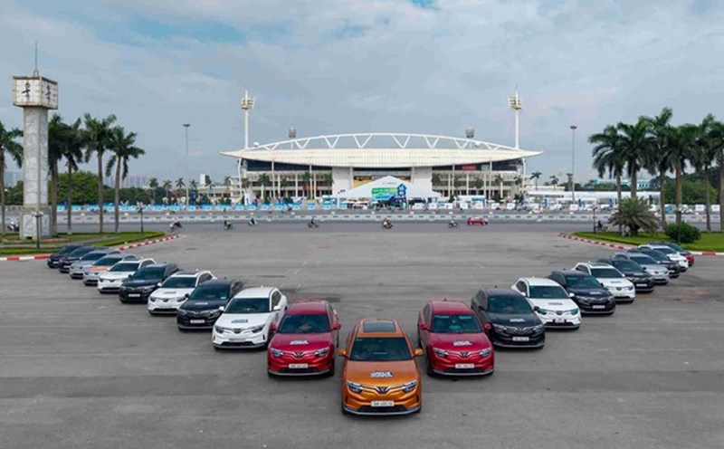 Electric cars are increasingly popular in Vietnam. Photo: Xuyen Dong
