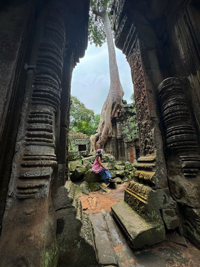 Check-in o nhung goc ma mi trong Angkor Wat khien du khach nho ve bo phim bom tan “Tomb Raider“. Anh: Thuy Trang
