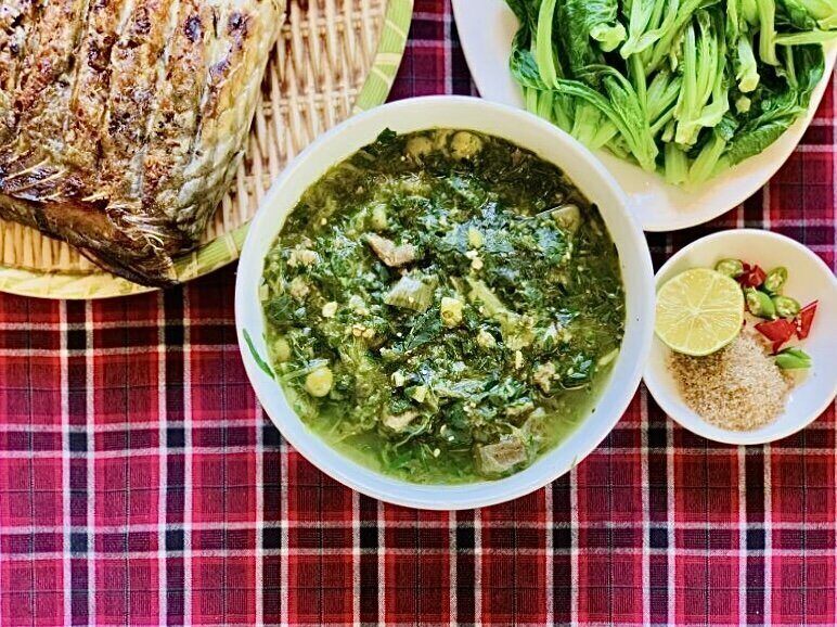 Bát canh bon, miếng ngon Tây Bắc