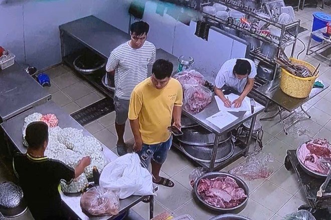 Khu vuc bep an Truong Tieu hoc Cu Khe (xa Thanh Oai, Ha Noi). Anh: Nha truong cung cap 