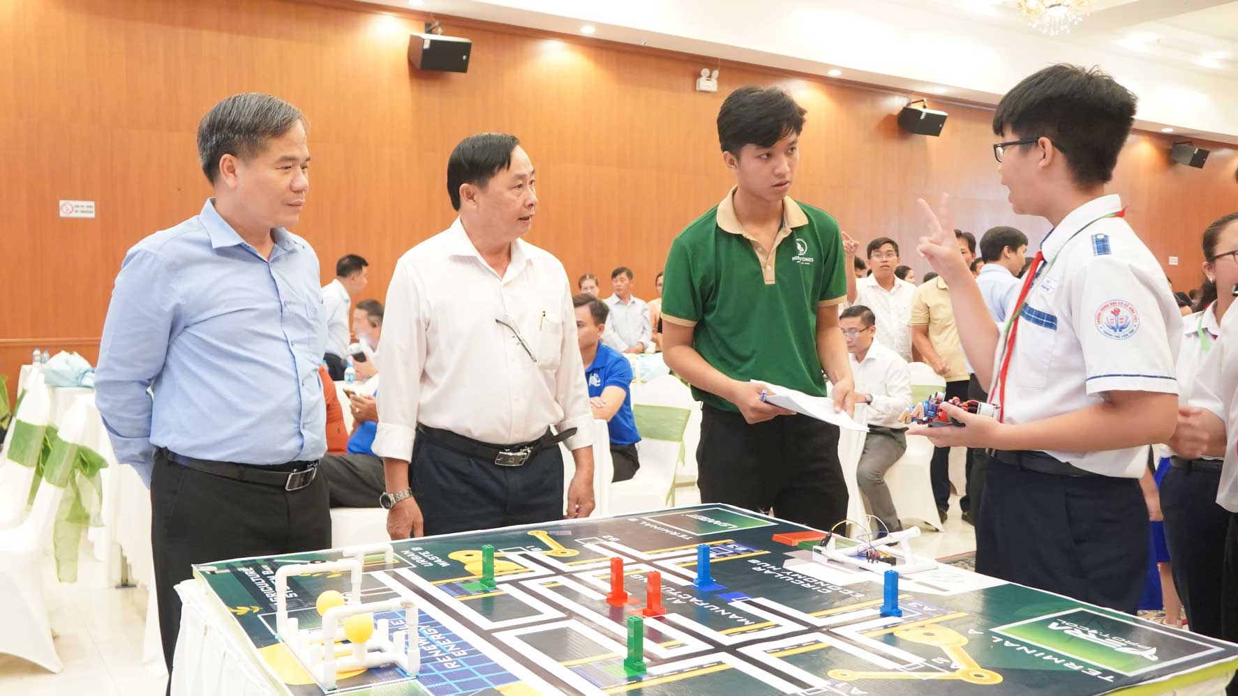 So GDDT TP Can Tho, trong giai doan 2025-2030, de tiep tuc thuc day chuyen doi so toan dien trong giao du