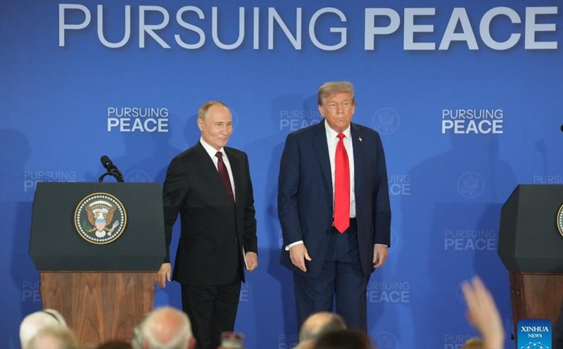 Russian President Vladimir Putin and US President Donald Trump hold a press conference after the summit in Alaska, August 15, 2025. Photo: Xinhua