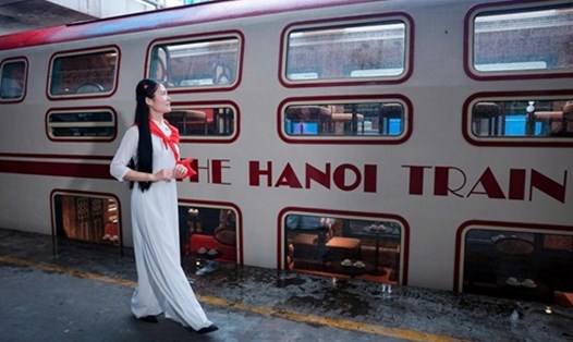 Tổng thu từ du lịch của TP Hà Nội đạt trên 98.000 tỉ đồng. Ảnh: Hoàng Long