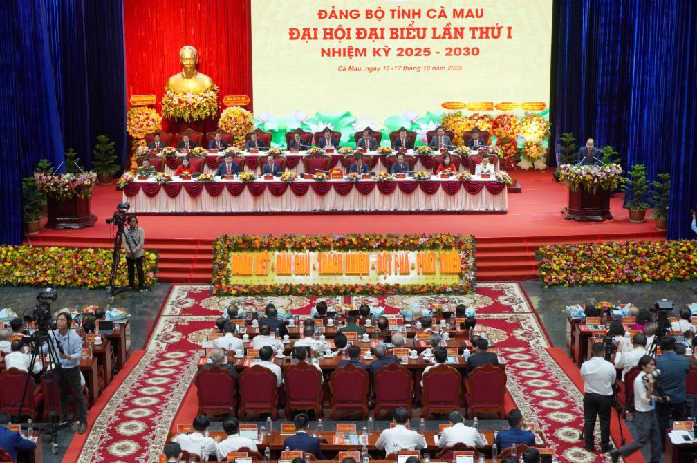 Dai hoi Dai bieu Dang bo tinh Ca Mau lan thu I, nhiem ky 2025 -2030 chinh thuc khai mac. Anh: Ta Quang