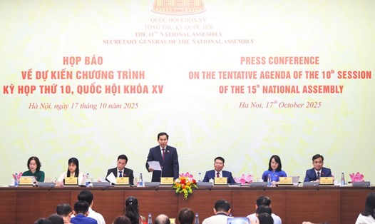 Quang cảnh họp báo về dự kiến chương trình Kỳ họp thứ 10, Quốc hội khóa XV. Ảnh: Phạm Đông