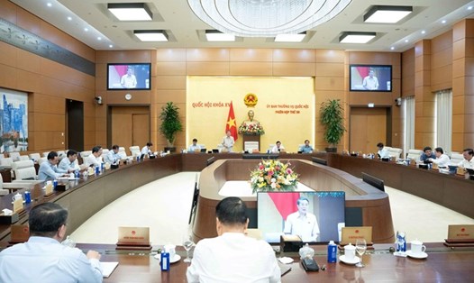 Việc áp dụng nâng mức giảm trừ gia cảnh thuế thu nhập cá nhân sẽ áp dụng từ kỳ tính thuế năm 2026. Ảnh: Quochoi.vn