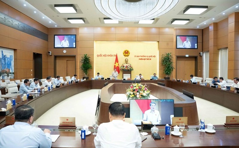 The application of raising the personal income tax deduction level will be applied from the tax calculation period in 2026. Photo: Quochoi.vn