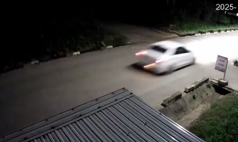 The white car left the scene after a traffic collision. Photo: Provided by the police