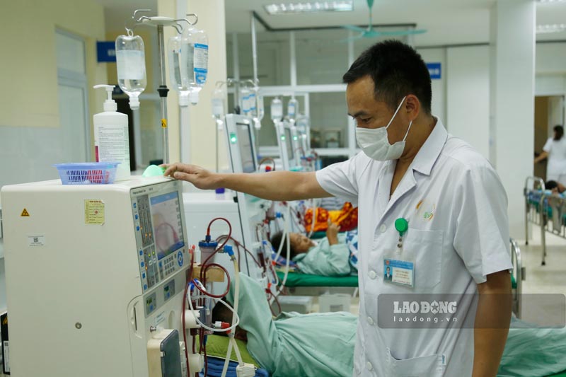 Dien Bien Department of Health recruits 208 civil servants of public service units. Photo: Quang Dat