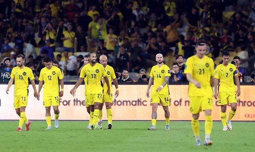 Liên đoàn bóng đá Malaysia (FAM) chờ phán quyết từ FIFA. Ảnh: Hữu Phạm