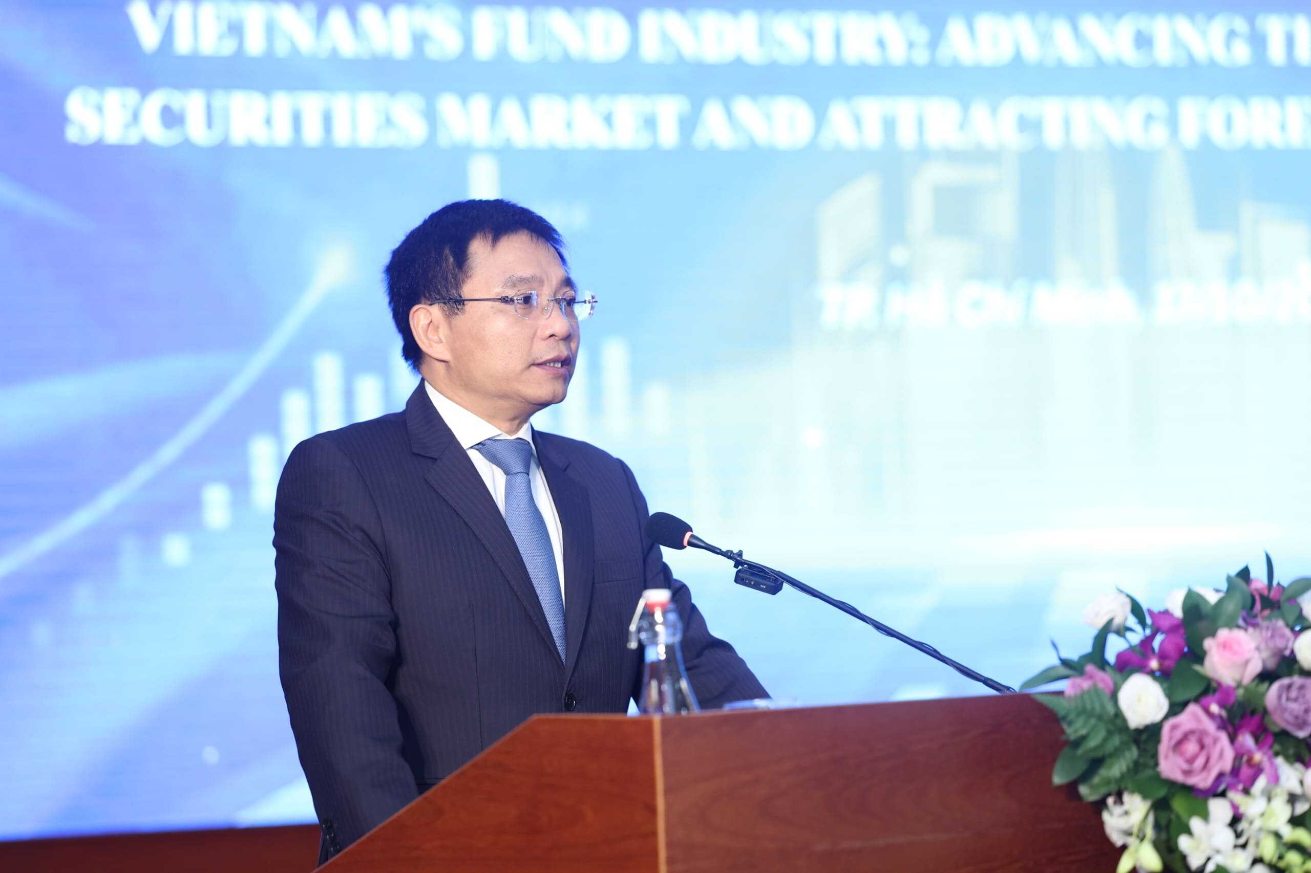Bo truong Bo Tai chinh Nguyen Van Thang phat bieu tai Hoi nghi. Anh: UBCKNN