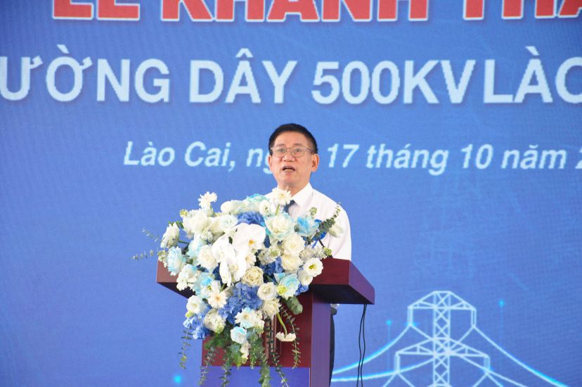 Uy vien Trung uong Dang, Pho Thu tuong Chinh phu Ho Duc Phoc phat bieu tai Le khanh thanh du an duong day 500kV Lao Cai - Vinh Yen. Anh: Dinh Dai
