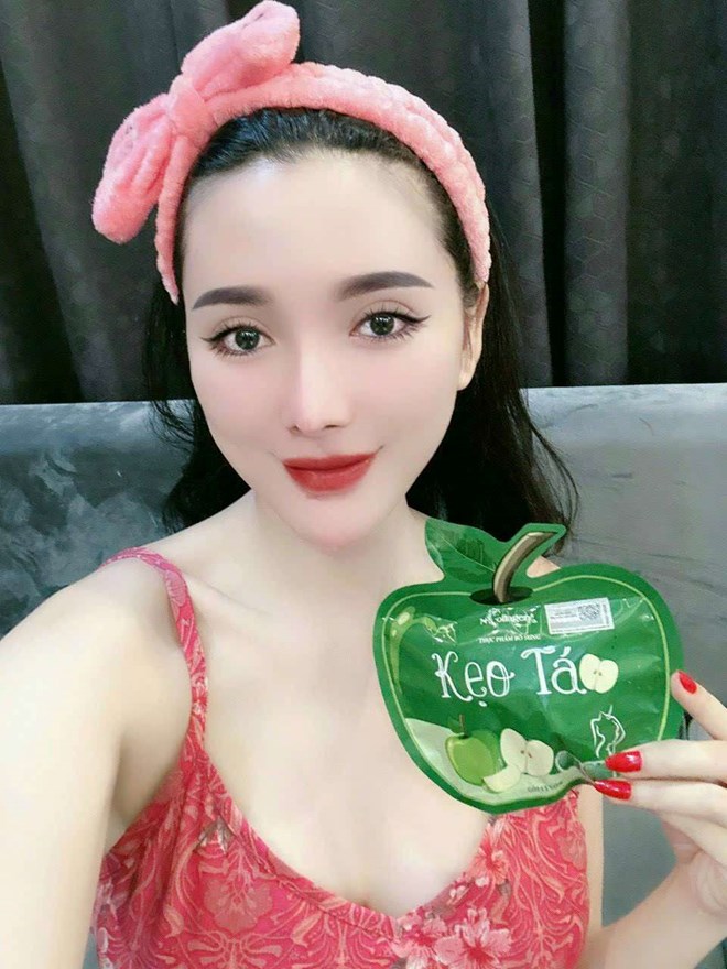 Ngan Collagen trong mot quang cao vi pham quy dinh. Anh: VFA