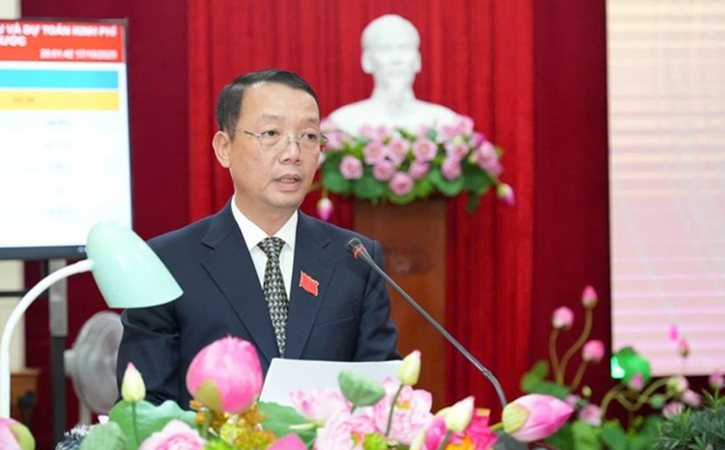 Mr. Phan Thien Dinh - Deputy Secretary of the City Party Committee was elected by the City People's Council to hold the position of Chairman of the Hue City People's Committee. Photo: Ngoc Minh