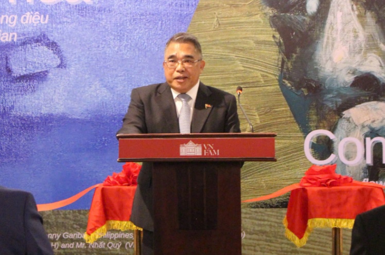 Dai su Philippines tai Viet Nam phat bieu khai mac. Anh: Nguyen Oanh