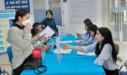 Tháng 9.2025, Hà Nội chứng kiến nhu cầu tuyển dụng nhân sự lương trên 20 triệu đồng/tháng tăng gần gấp đôi so với tháng 8.2025. Ảnh: Quỳnh Chi