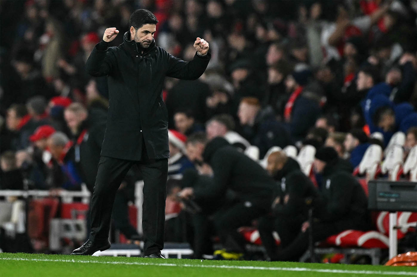 Arteta dang co trong tay mot doi hinh du suc vo dich Premier League. Anh: AFP