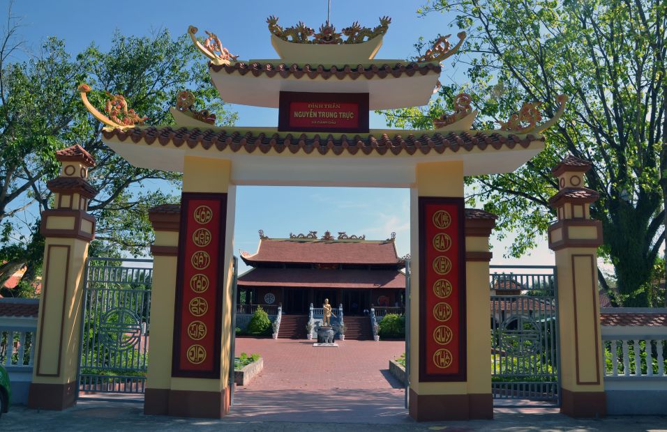 Dinh Nguyen Trung Truc o Ganh Dau, diem cuc Bac cua Dao Ngoc Phu Quoc. Anh: Thanh Mai