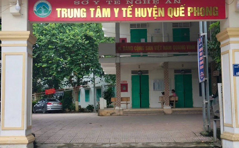 Centro Medico Que Phong de Nghe An donde un medico jefe de departamento fue disciplinado y reprendido despues de ser acusado. Foto: Ngoc Anh