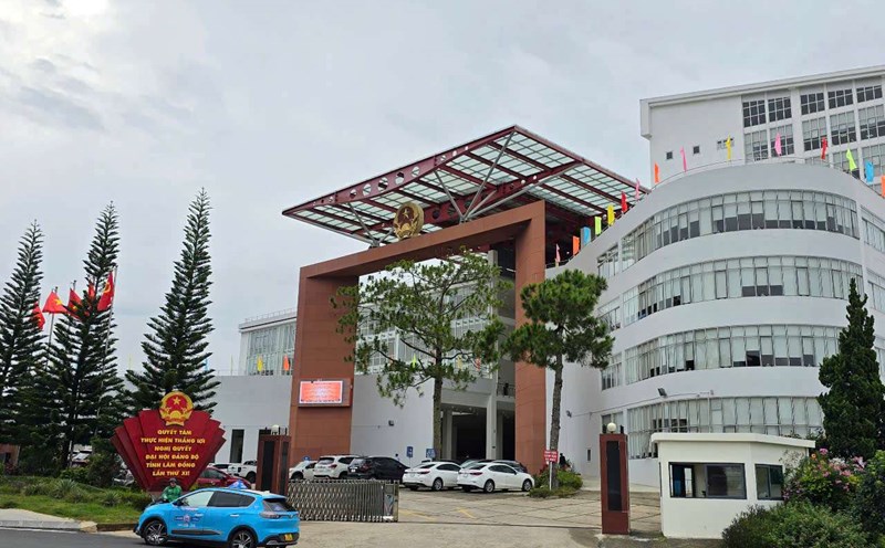 El Centro de Servicios Administrativos de la provincia de Lam Dong tendra una organizacion y estabilidad en el futuro. Foto: Phuc Khanh