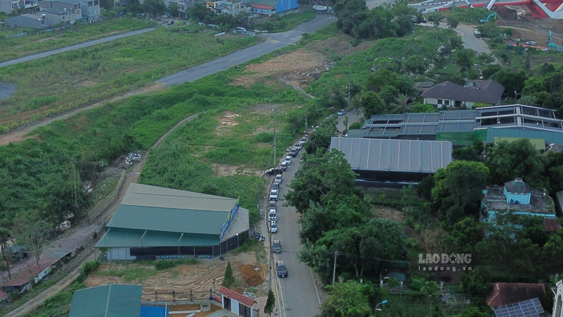 Công trình không phép này hoàn thiện và vận hành gần 1 năm qua. Ảnh: Đinh Đại