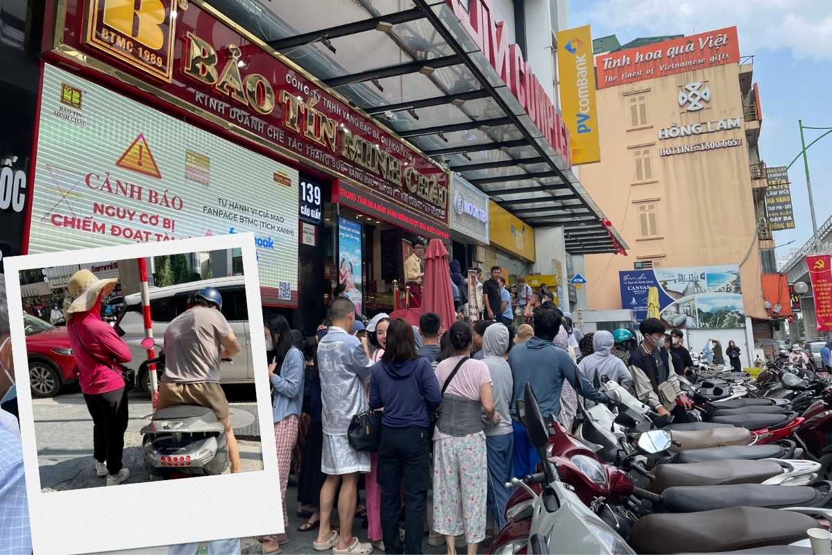 Le prix de l'or baisse les negociants attendent avec impatience les personnes qui apportent des aliments determinees a acheter. Photo : PV