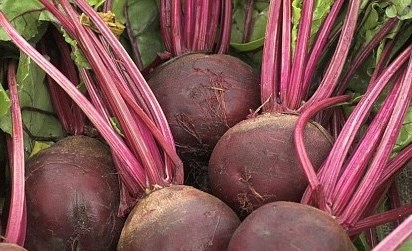 Amaranth juice is a breakfast dish that helps lower blood pressure naturally. Photo: Thu Thuy.