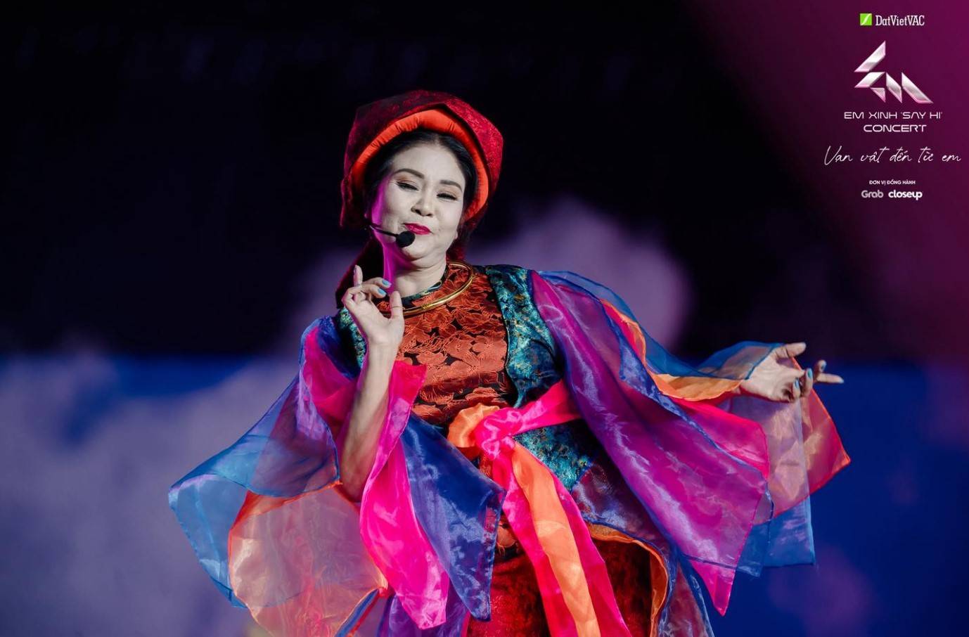 NSND Thanh Ngoan - nguyen Giam doc nha hat Cheo Viet Nam tai concert Em xinh say hi. Anh: Nha san xuat