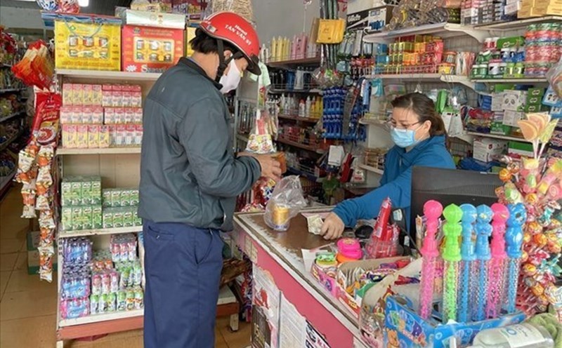 Business households with revenue around 200 million VND/year face the risk of jumping into the tax group without realizing it. Photo: Phan Tuan