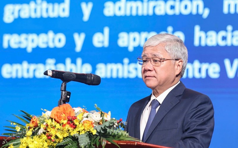 Chairman of the Central Committee of the Vietnam Fatherland Front Do Van Chien spoke at the ceremony. Photo: Quang Vinh