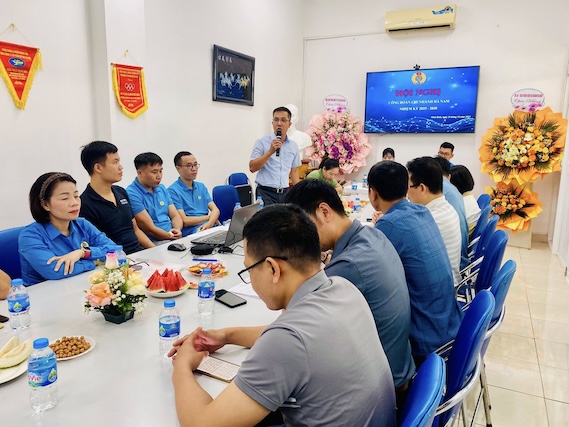 Cac dai bieu trao doi, thao luan tai Dai hoi. Anh: CDCN