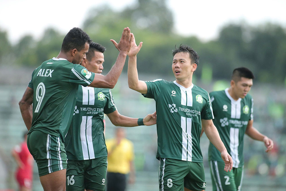 Minh Vuong leo len dan dau danh sach Vua pha luoi Giai hang Nhat 2025-2026. Anh: Binh Le
