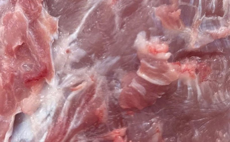 Muscles will grow when using lean pork. Photo: Kieu Vu