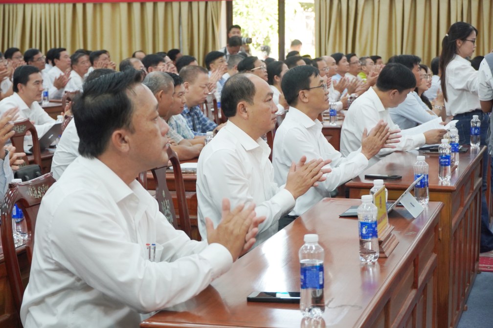 Quang canh buoi tiep xuc cu tri. Anh: Ta Quang