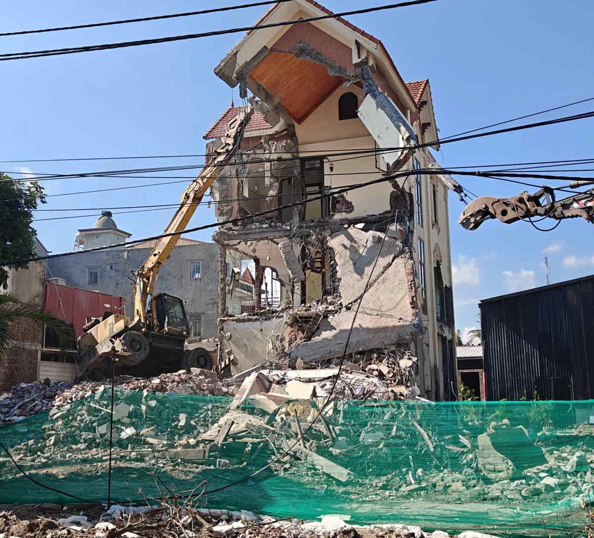 The Land Acquisition Enforcement Board of Hung Dao Ward People's Committee has completed the plan to enforce site clearance for the last 2 households in the 2.2 ha area. Photo: Hung Dao Tourism Portal, Hai Phong